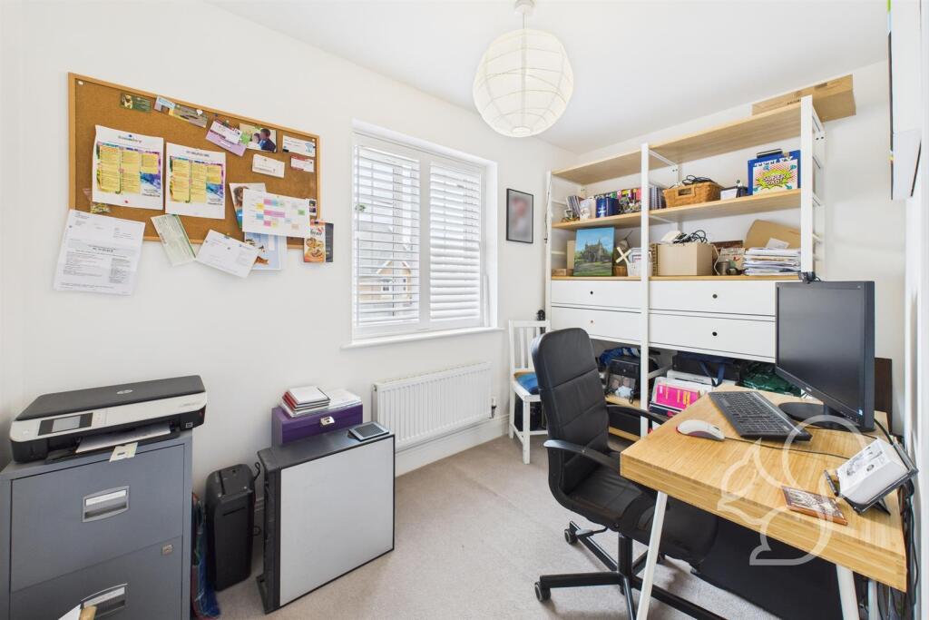 Fifth Bedroom
