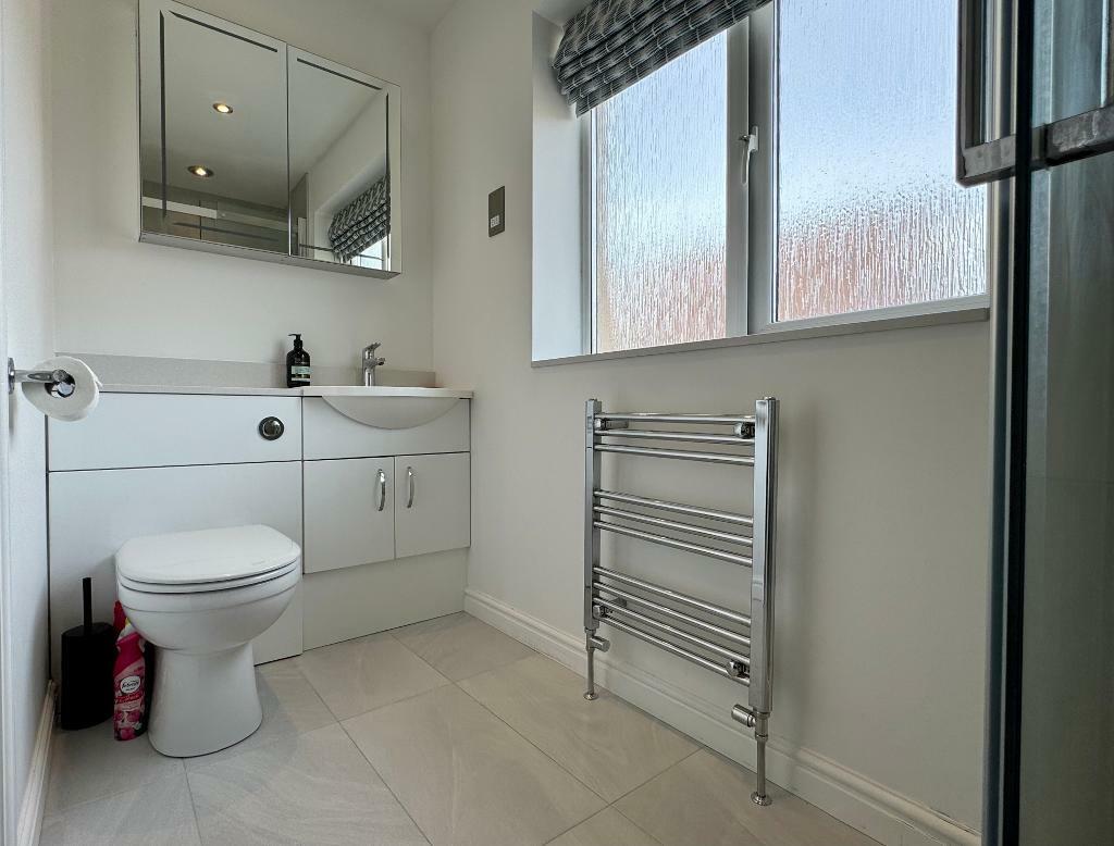 En suite shower room