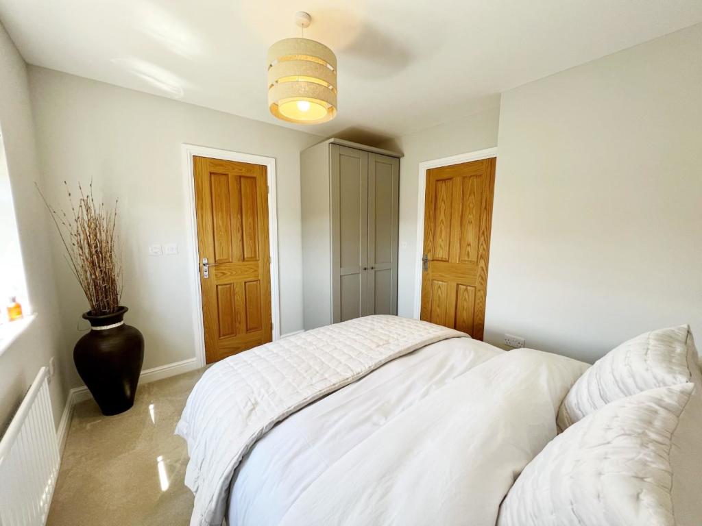 Bedroom 4 pic 2.jpg
