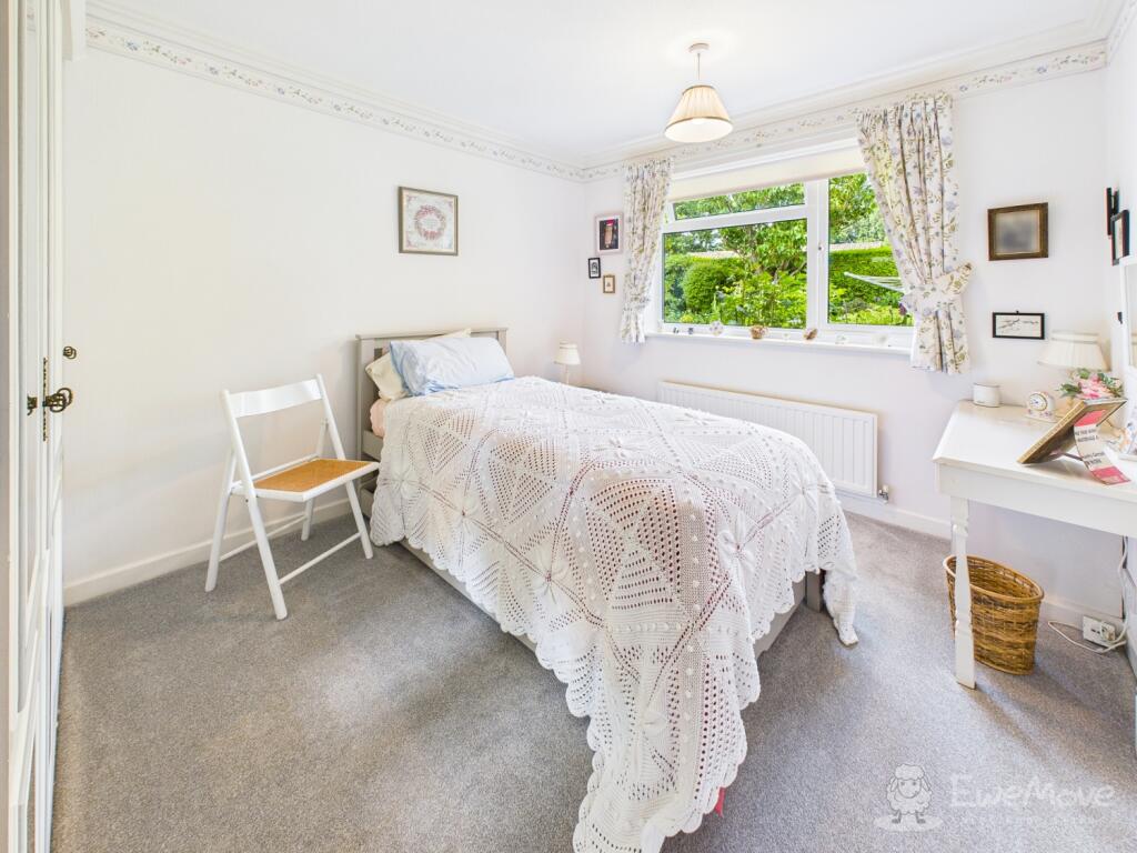 CAM03624G0-PR0148-STILL041