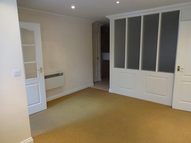 6FoxfordCourtLounge1