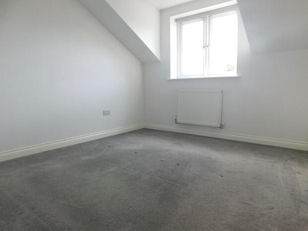 10 Campion Bedroom 2