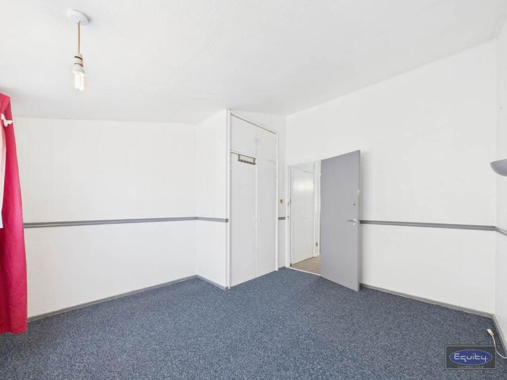 Bedroom One (2)