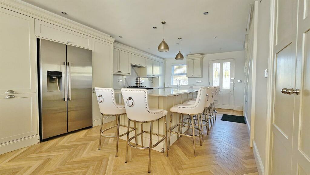 Kitchen/Diner/Lounge
