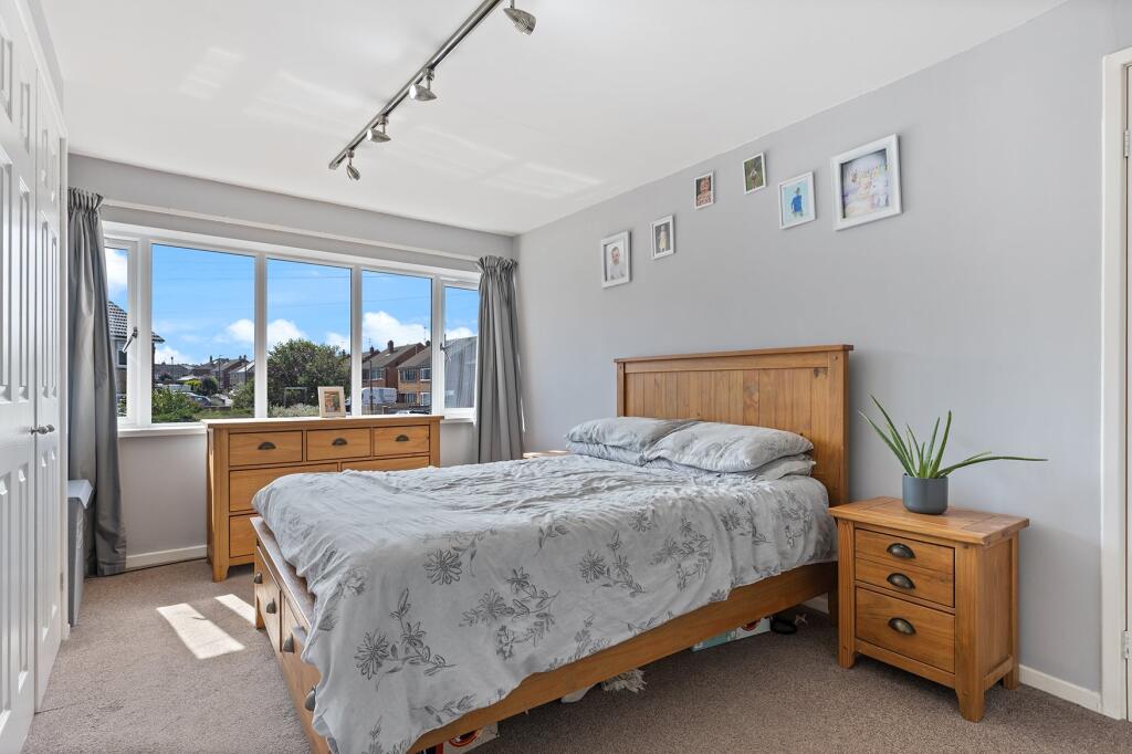 45 Winchester Way 17