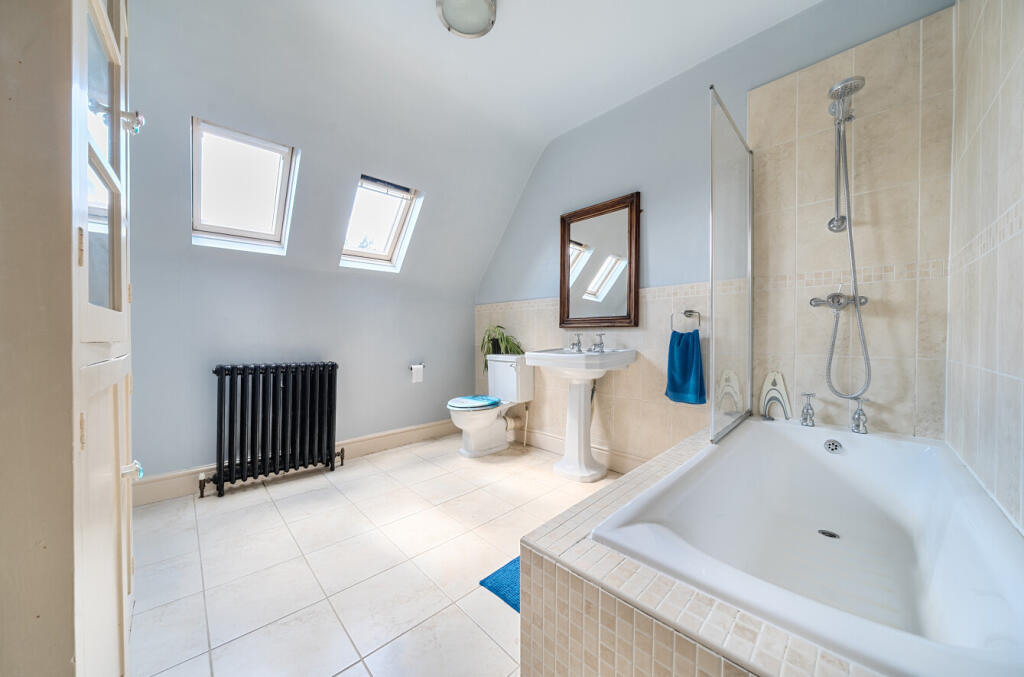 13199831687a3a59a1f28