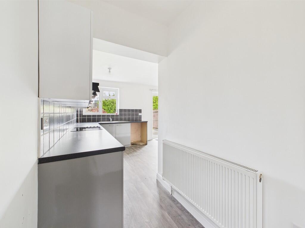 CAM04578G0-PR0010...