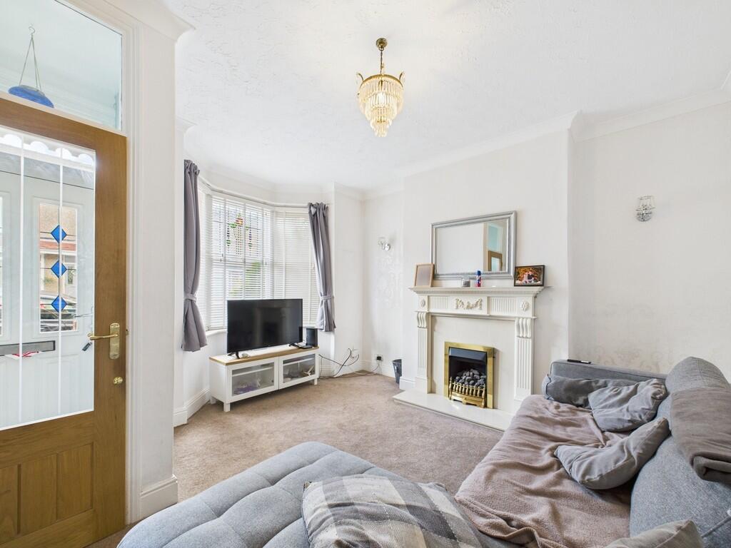 CAM01835G0-PR0175...