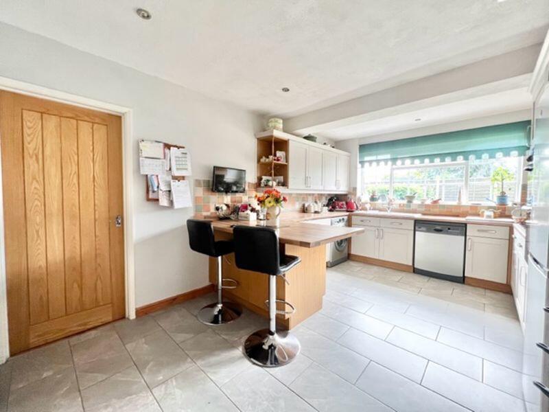 Kitchen breakfast room view 2