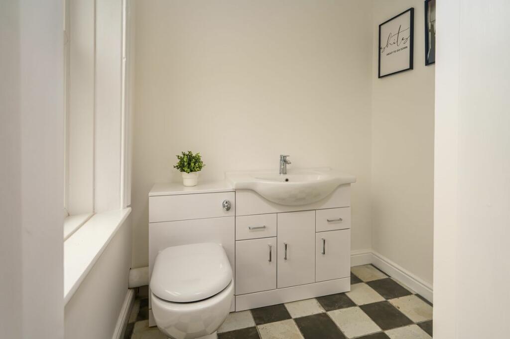 Ensuite