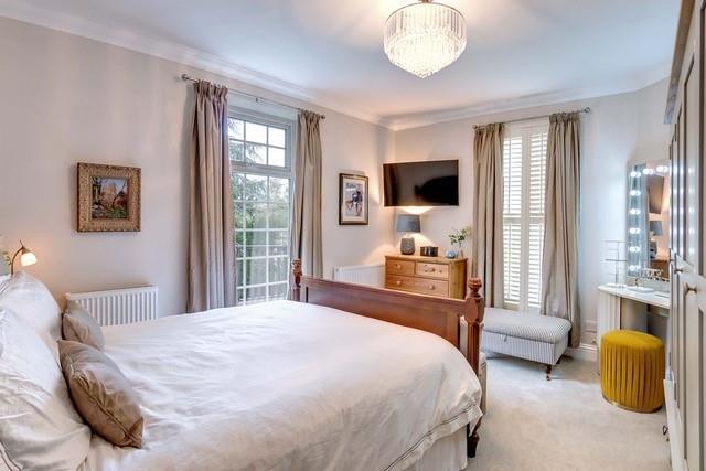 Bedroom 4.jpg