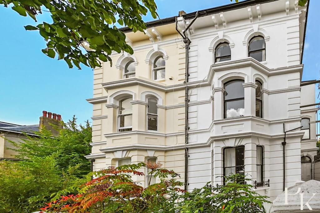 19 Buckingham rd, BN1 front shot.jpg