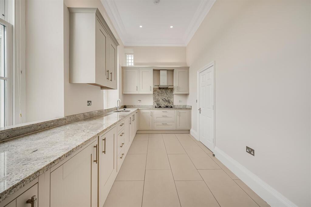 James_Anderson_Flat_2___Limes_House___Mortlake_Hig