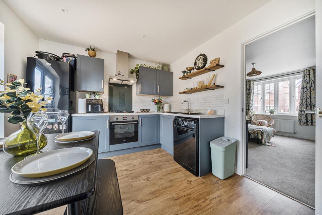 Kitchen/Dining Area