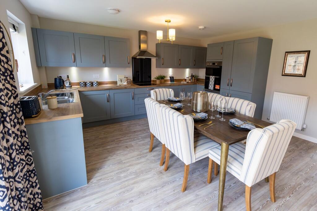 Kitchen dining area