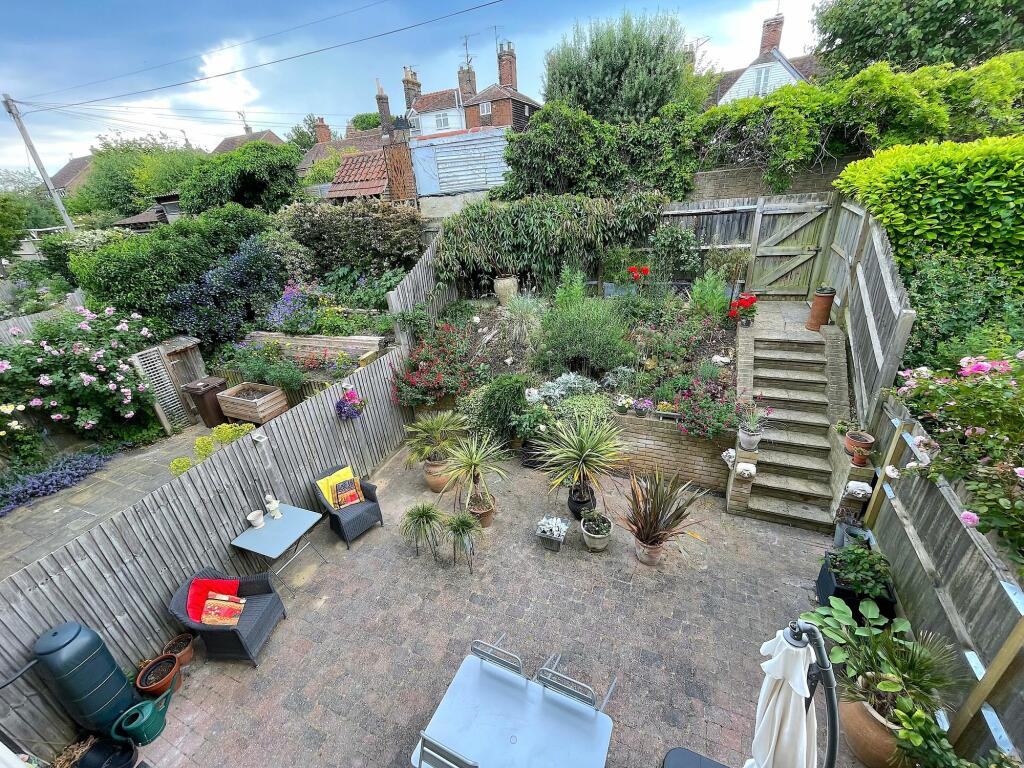 Garden (9)