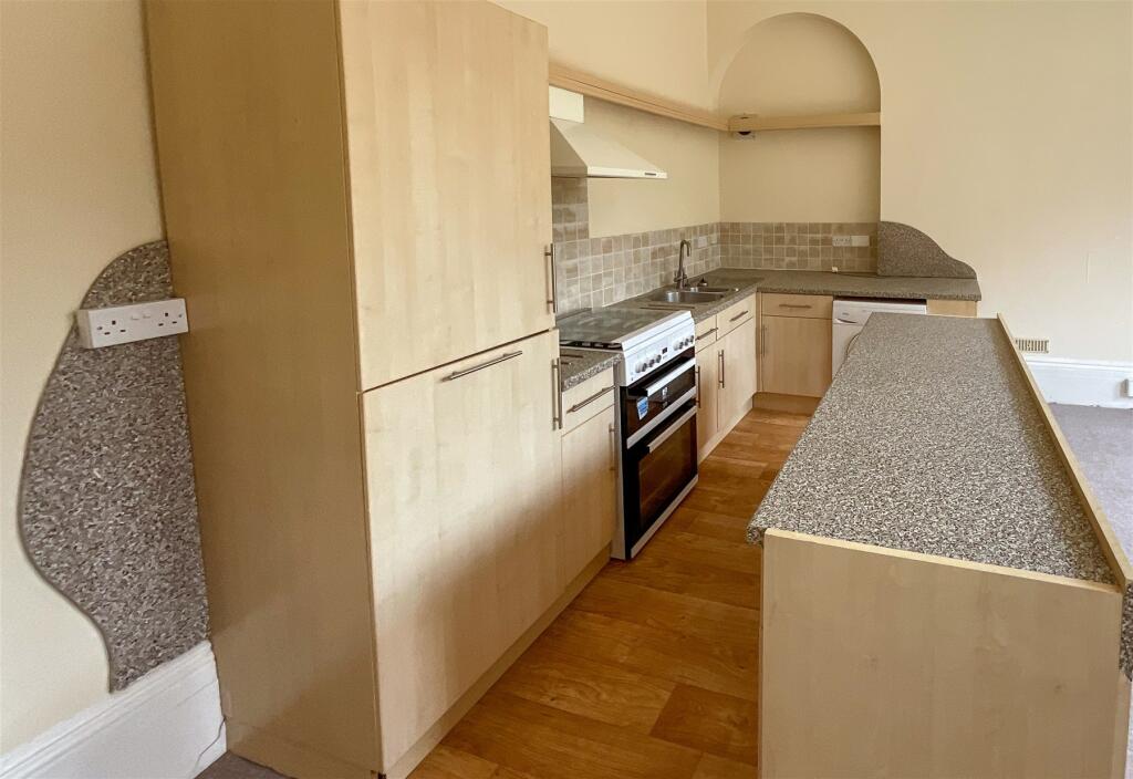 Kitchen *