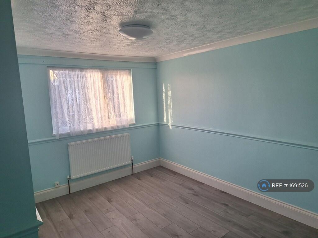 Bedroom2