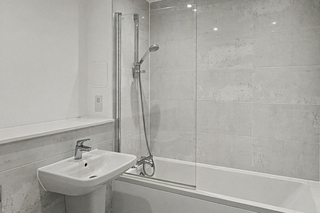 55 Suffield Lodge, Suffield Hill, High Wycombe, Buckinghamshire, HP11 2FR
