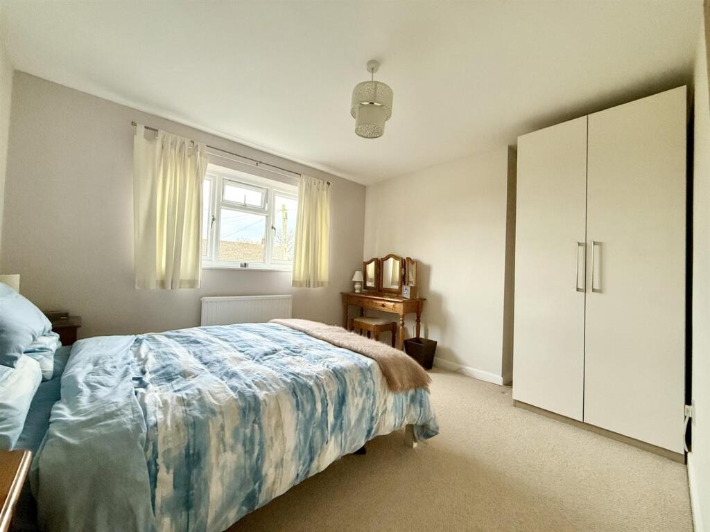 Bedroom4.jpg