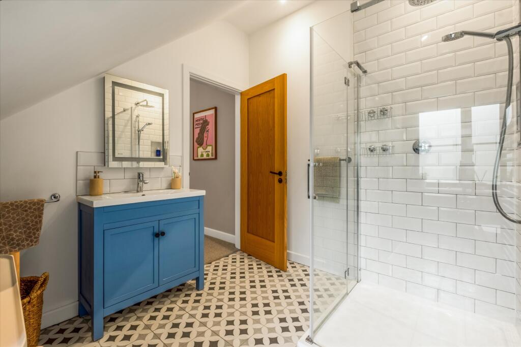 Bedroom One En-suite