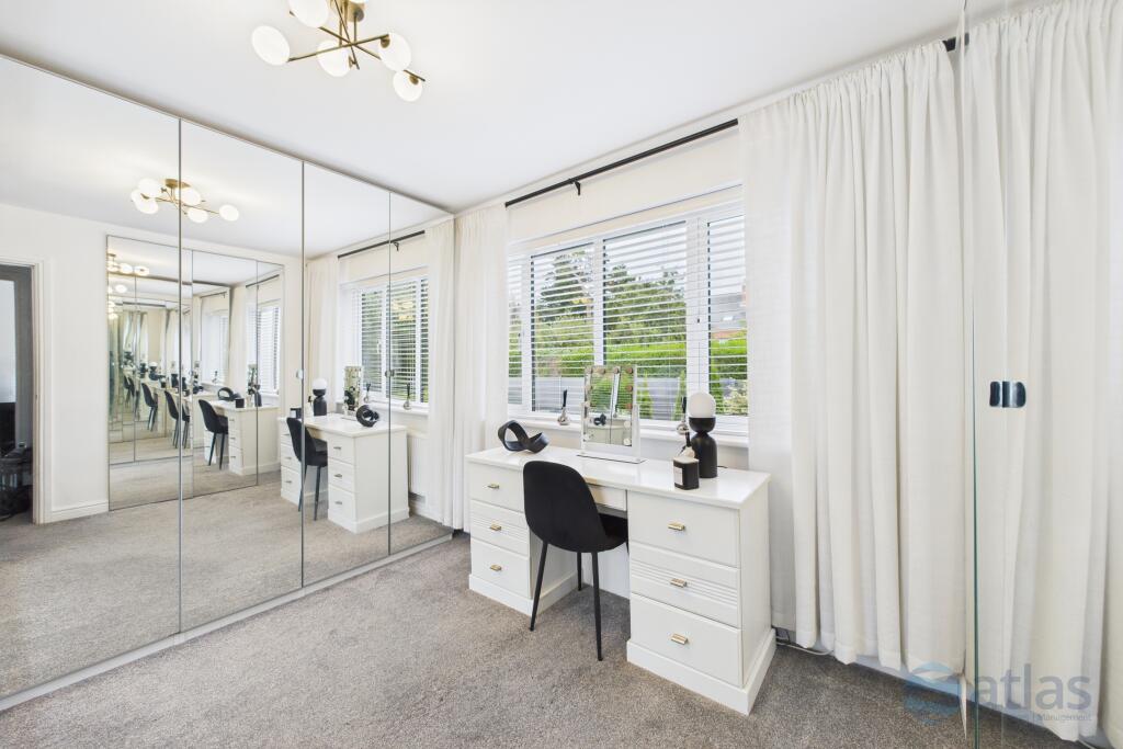 Dressing Room/Bedroom