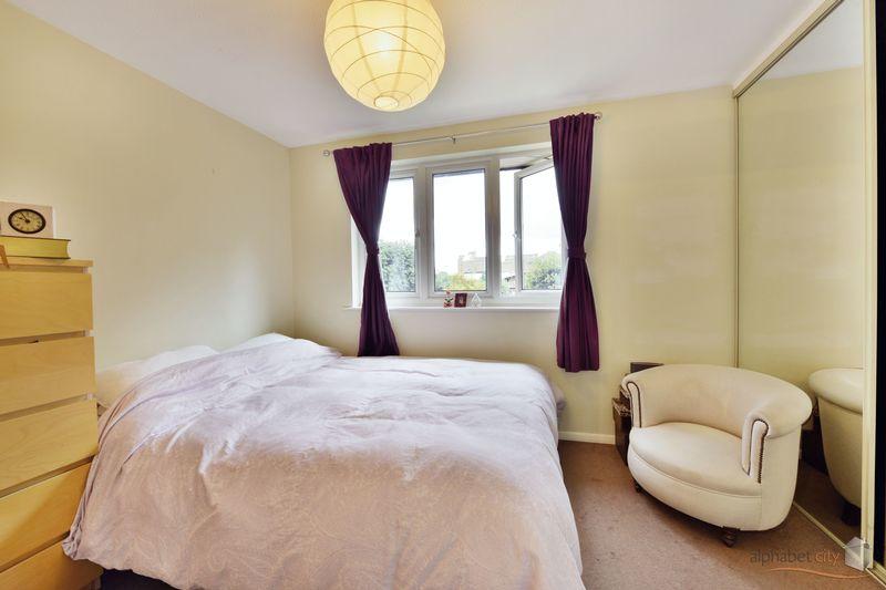 Bedroom (2)