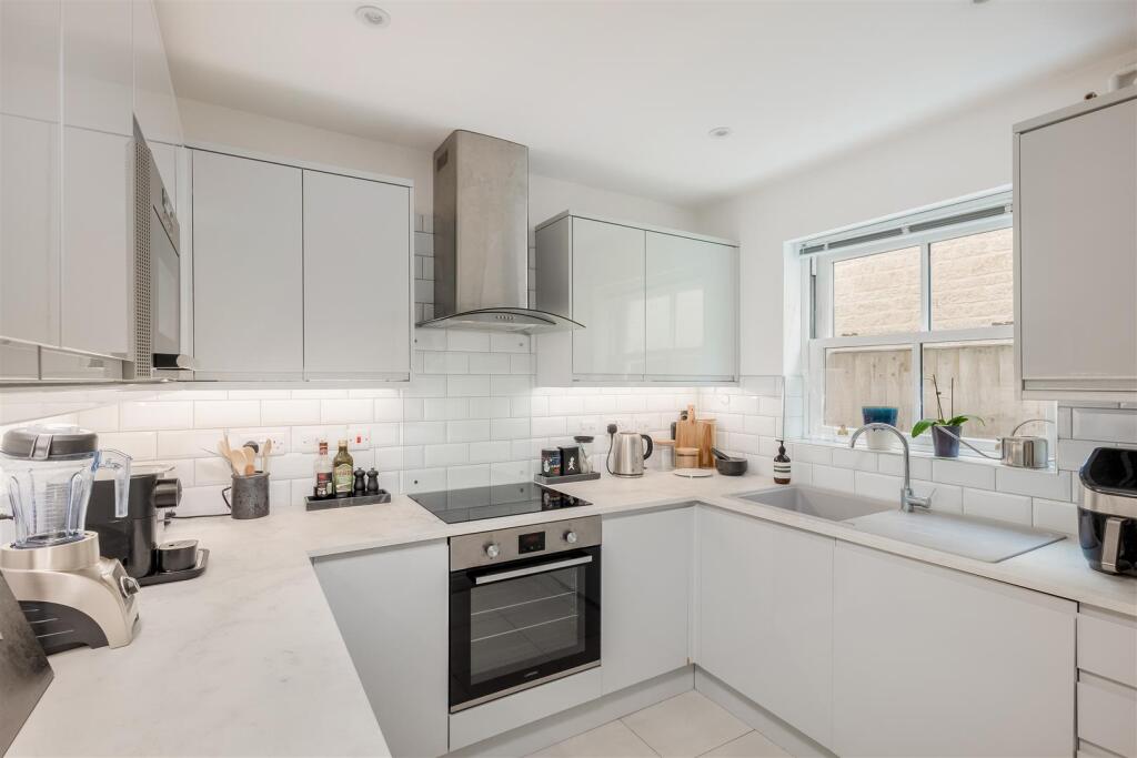 2 Kingham House 1827-5.jpg