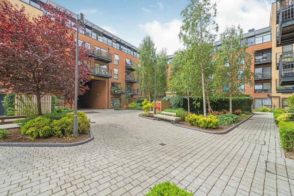 Courtyard (2).JPG