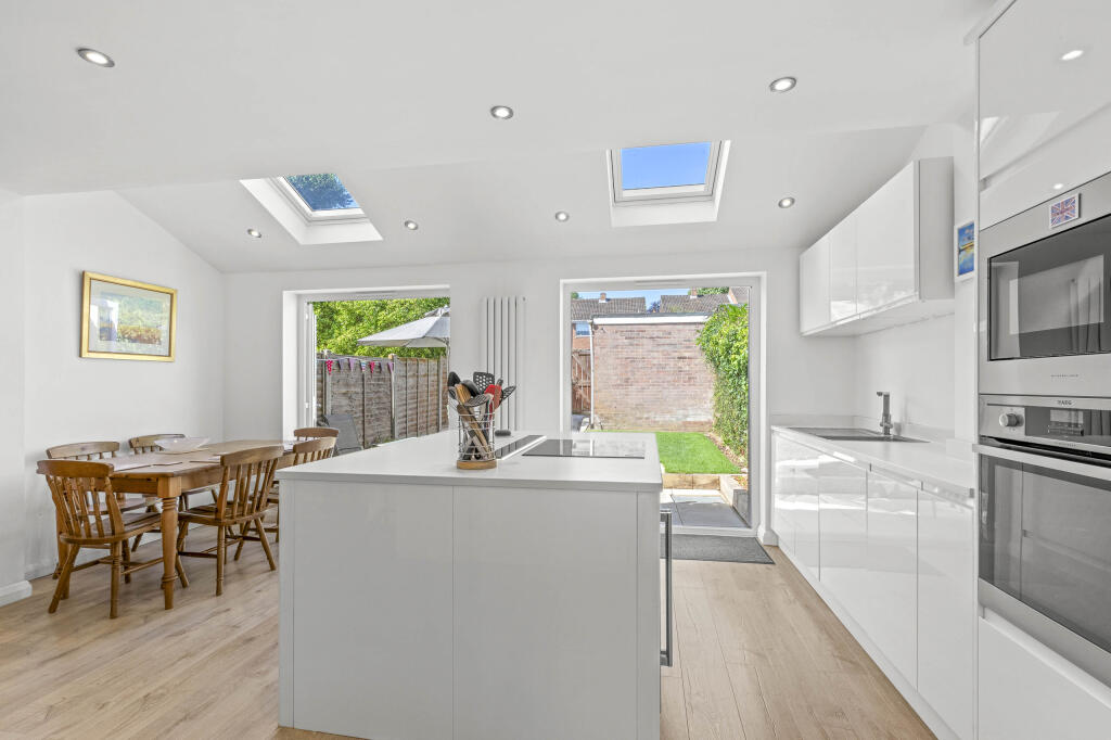 87 Oxford Road, SL7 2NP (LOW RES)-9