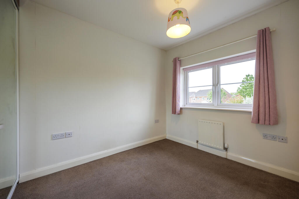 98 Blenheim close-23