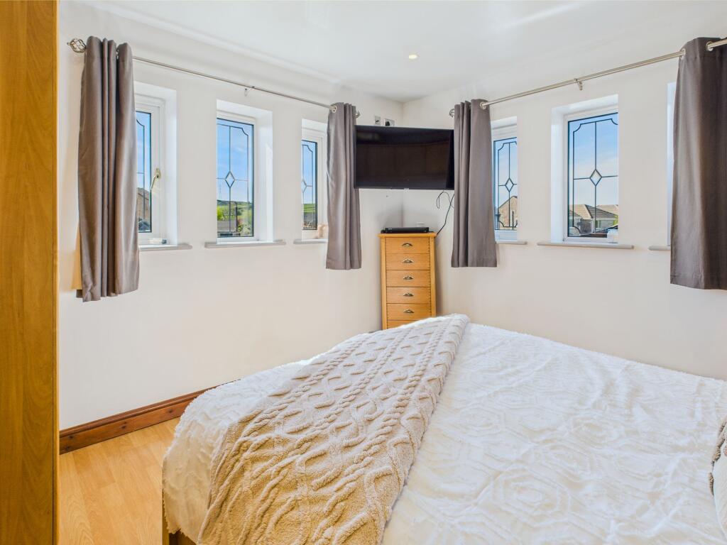 Principal Suite - Bedroom