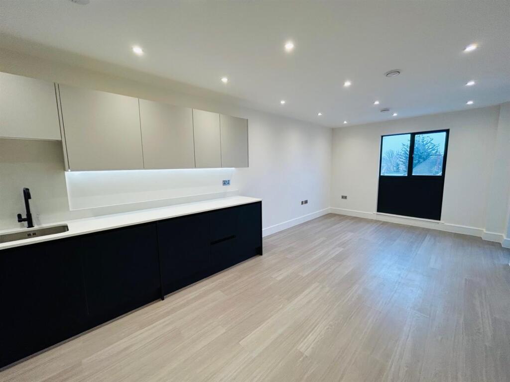 cPoQrwKhCkCnbXg-NjY7iQ