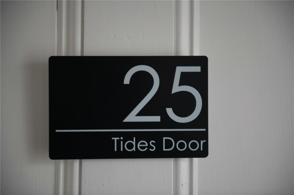 Tides Door