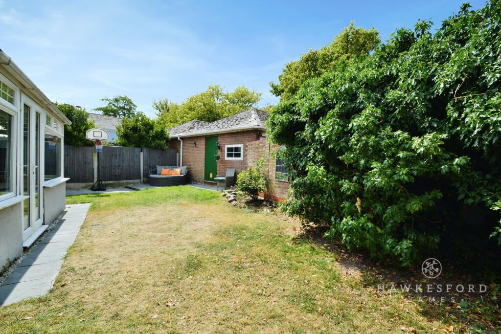 Taillour Close, Sittingbourne - Garden