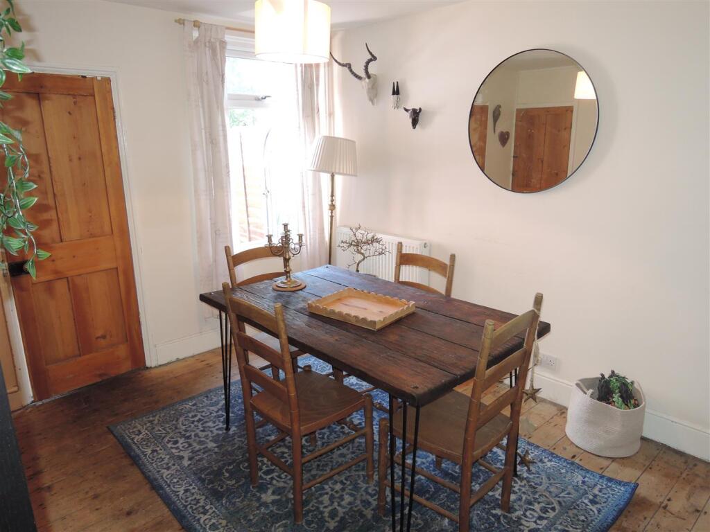 Dining Room: