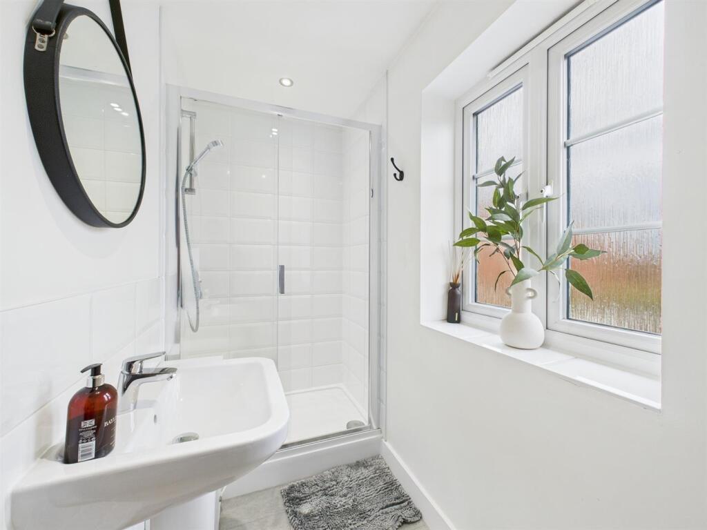 Master Ensuite
