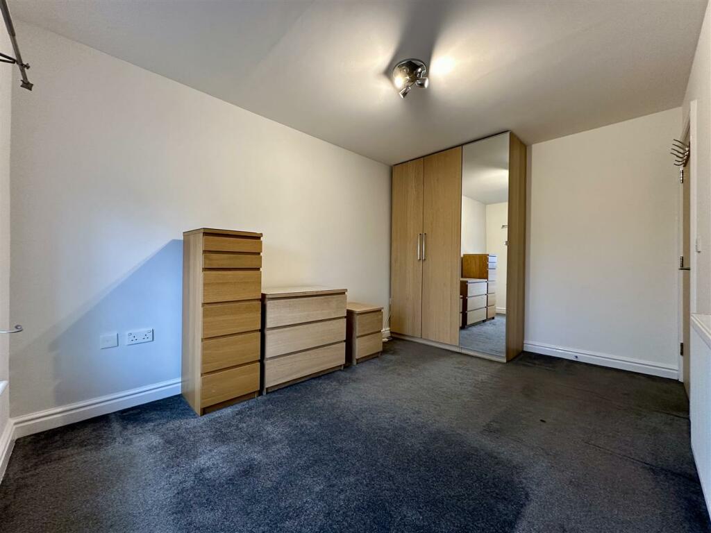 Bedroom 1 Aspect 2