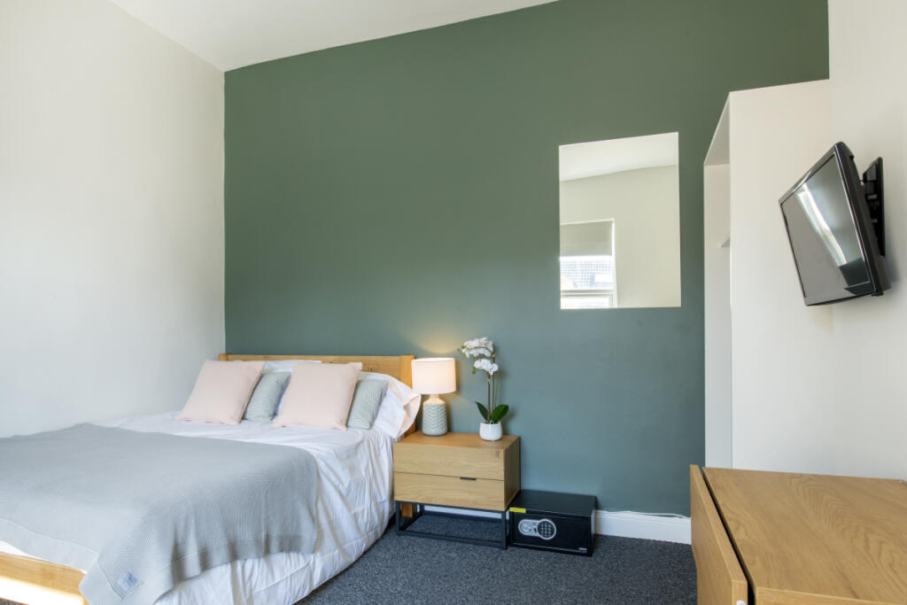 11 Arthur, Bedroom 9