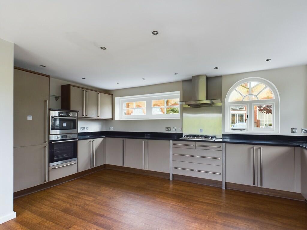 6-Kitchen-C