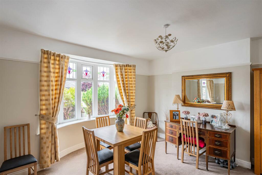 Living / Dining Room