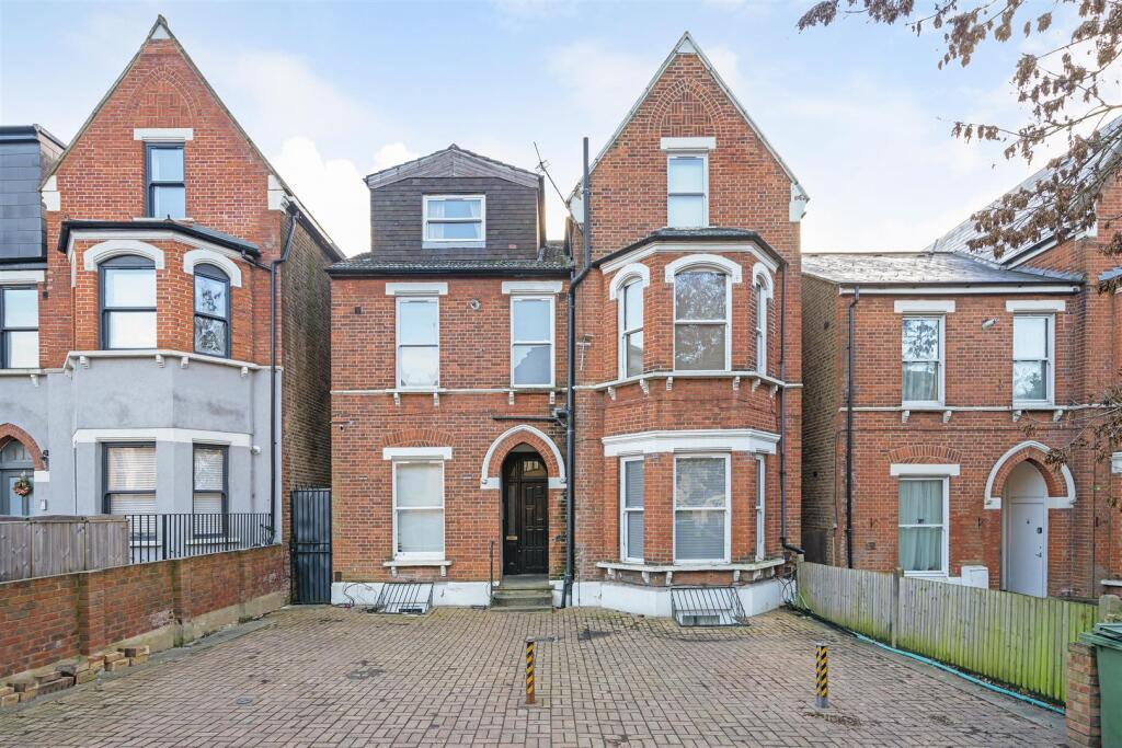 3, 117 Croydon Road-9.JPG