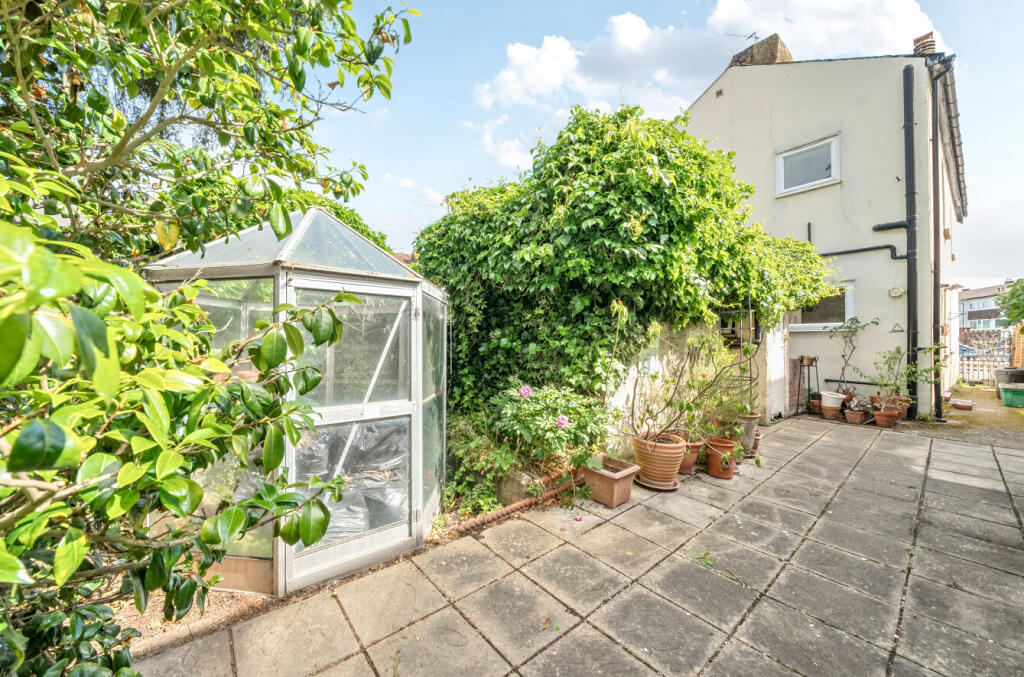 1299016-11-6836db...