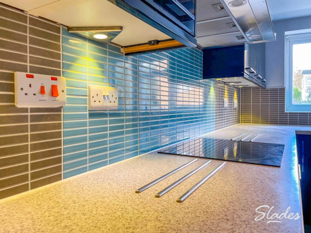 3 seacliff court kit