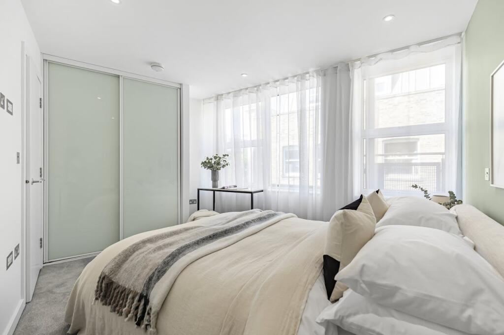 Daniel_watneyflat_4__1_princes_streettw9_1ed__11