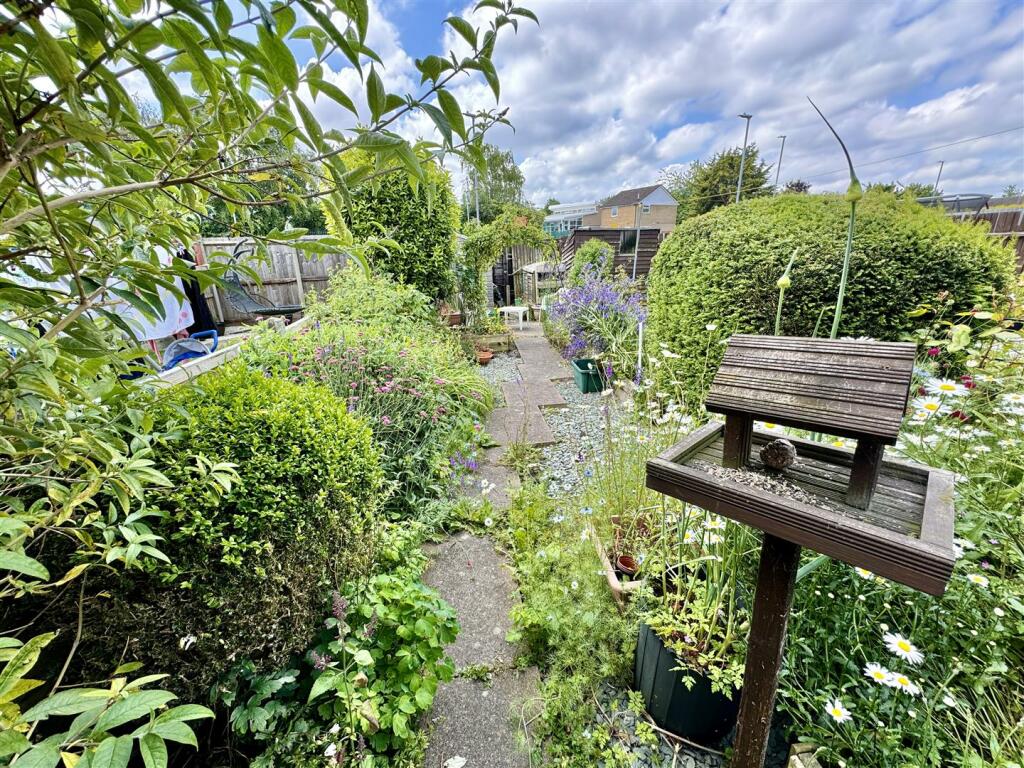 GARDEN