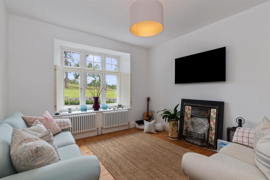 The Glen, Fishguard Road - Final Edits-11.jpg