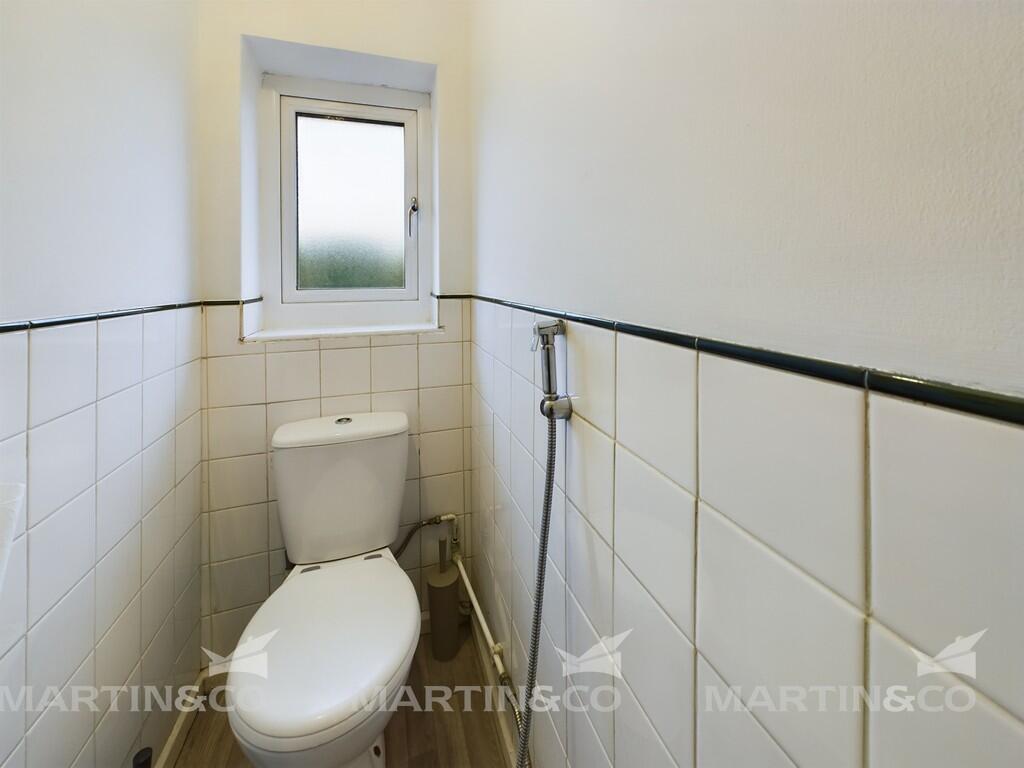 CAM02406G0-PR0381...