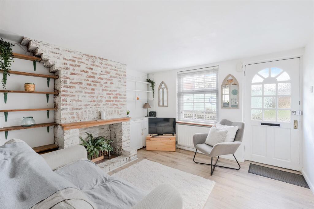 MINT COTTAGES, 2 (18).jpg