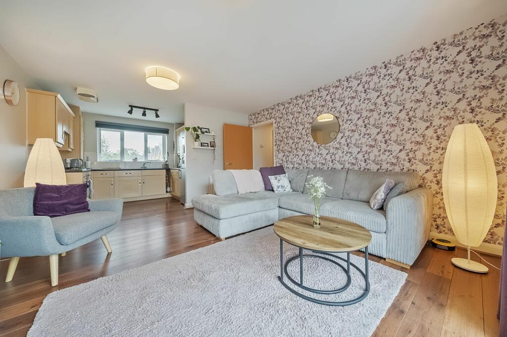 Living Room/Dining Room/Kitchen (5)